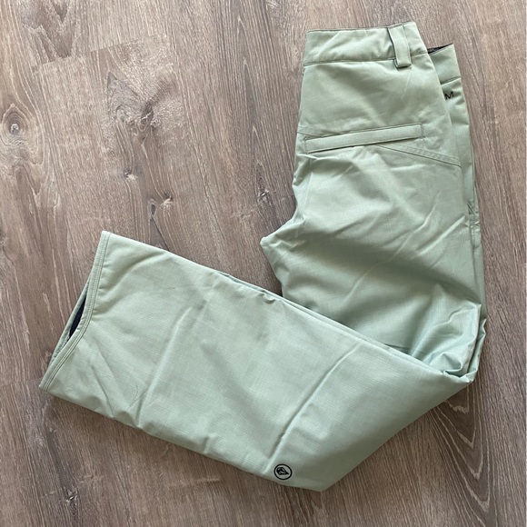 Volcom Women’s Insulated Snow Pants - Picture 5 of 7